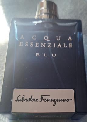 Customer reviews for Salvatore Ferragamo Acqua Essenziale Blu Size