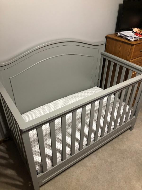 davinci charlie crib grey
