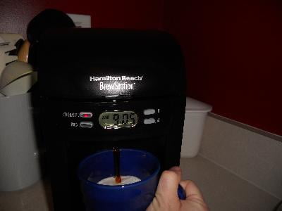 Hamilton Beach 6-Cup Coffee Maker, Programmable Brewstation Dispensing Coffee  Machine (48274), (low as $ 27.95)