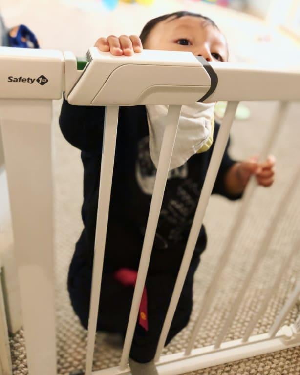 safety 1st pressure fit flat step