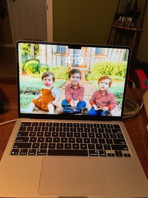 Apple, MacBook Air 13 inch with M4 chip, 16GB Memory, 512GB SSD