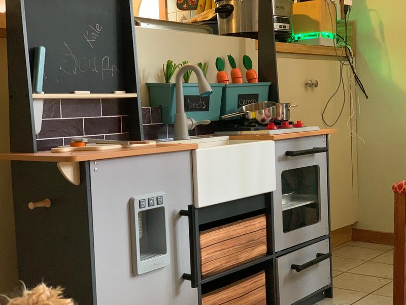 farm to table toy kitchen