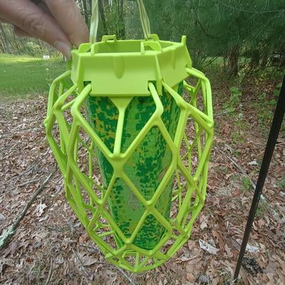 RESCUE! TrapStik for Outdoor Wasps, Mud Daubers, Carpenter Bees