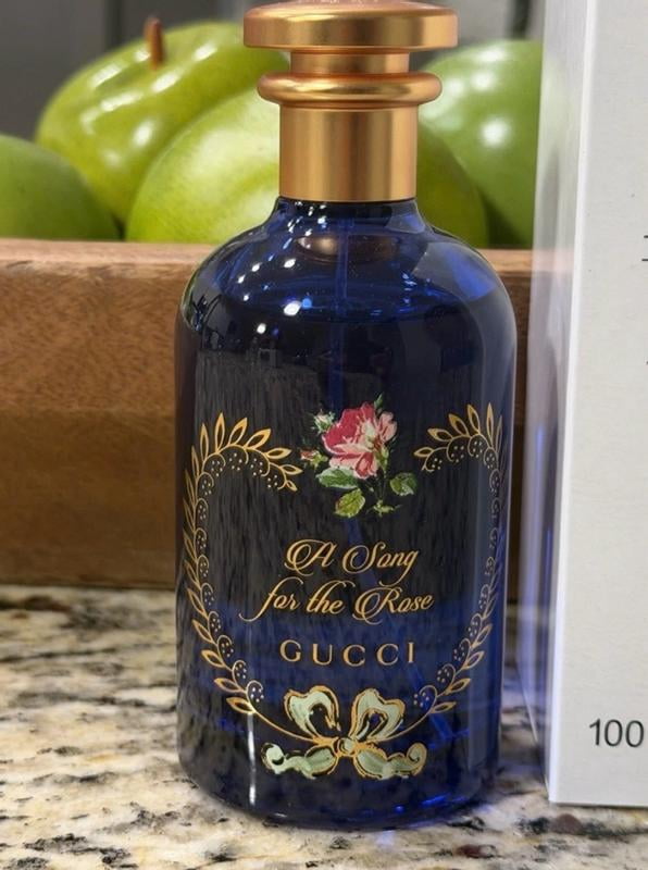 Gucci A Song for the Rose by Gucci Eau De Parfum Spray 3.3 oz for