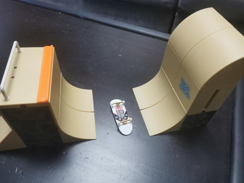 Köp Tech Deck Danny Way Mega half pipe på