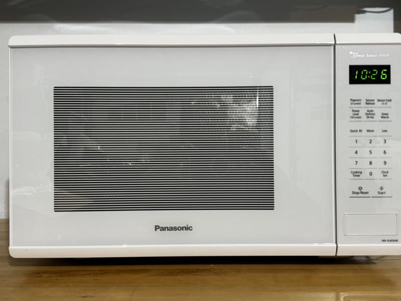 Panasonic Countertop Microwave Oven, 1.3 cu. ft with Genius Sensor