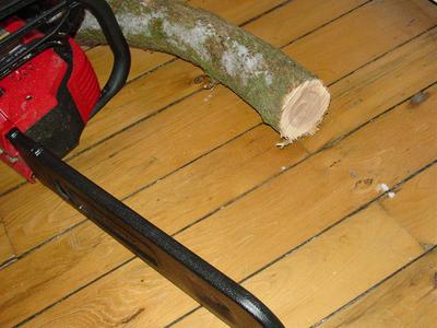Snapper 60v chainsaw 2ah 2024 battery and charger sc60v