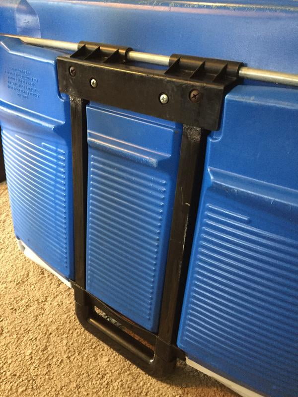 Rubbermaid® 45 Qt Blue Wheeled Cooler, Split Lid, PBA Free