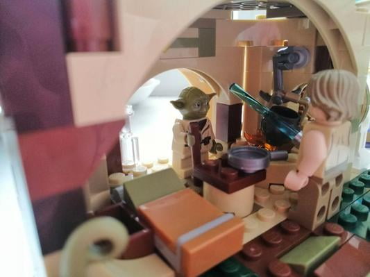 yoda's hut lego set