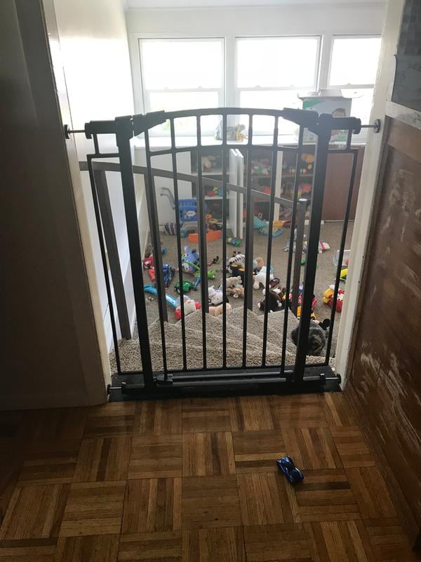 evenflo easy walk thru doorway gate