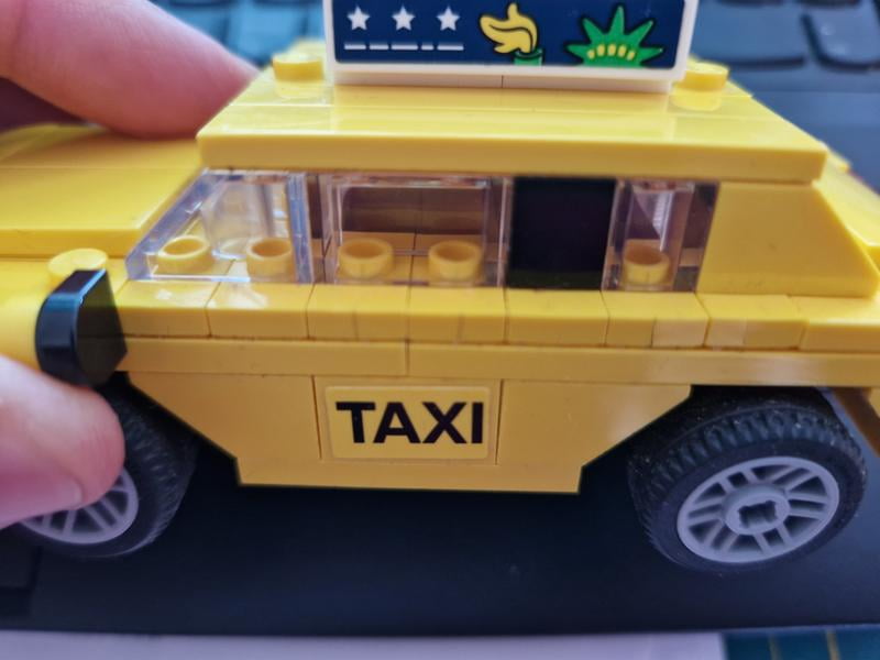 Lego 40468 Creator Yellow Taxi Building Kit, Vibrant Street Car