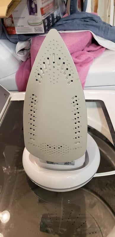 black and decker light and go cordless iron