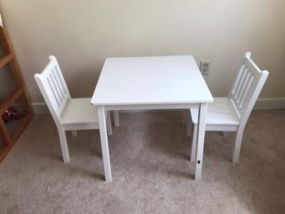 lätt children's table with 2 chairs