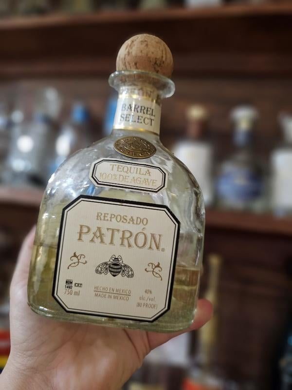 Patron Reposado Tequila, 750 ml Gift Pack with 2 Rocks Glasses