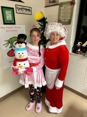 Jovie Costume Elf Costumes Near Me Women's Elf Jovie Costume Jovie Costume Elf Costumes Near Me Women's Elf Jovie Costume