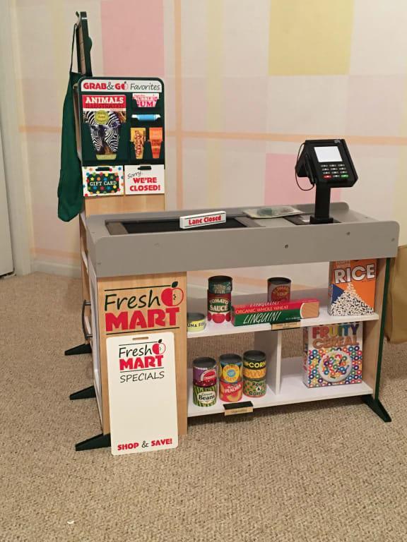 melissa and doug grocery store companion set