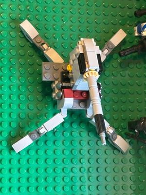 Free Shipping! LEGO Star Wars 501st Clone Troopers Battle