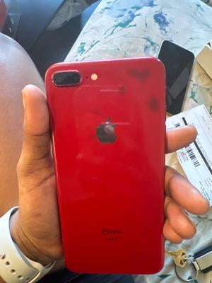 Pre-Owned Apple iPhone 8 Plus - Carrier Unlocked - 64 GB Red