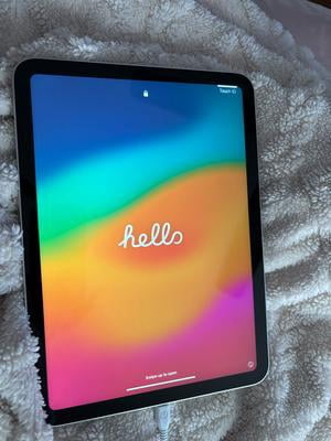 Open Box Apple iPad 10.9