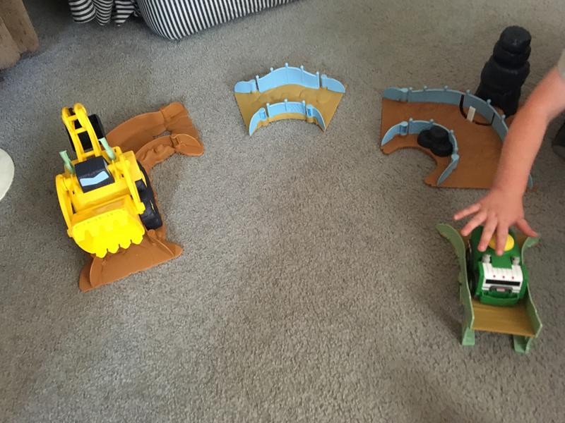 Featured image of post Little Tikes Slammin Racers Scrapyard Derby