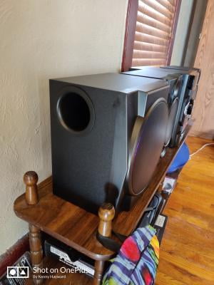 blackweb 1000 watt 2.1 bluetooth entertainment system