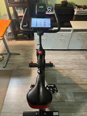 Wenoker Cyclette da Casa con Resistenza Regolabile, Ciclette Resistenza Magnetica Regolabile,Bicicletta per Casa con Display LCD,Seduta Comoda, Portaborraccia e Capacità di Carico di 160 kg