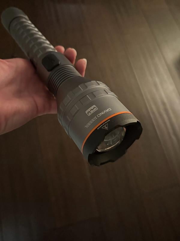 nebo davinci 10000l flashlight 2000 & Portable Charger | 2000 Lumens, 4 Light Modes, USB Rechargeable Power Bank, Waterproof, Super Bright LED Camping Light, Includes Charging Cable C rechargeable and thanks to a USB NEBO Davinci 10,000-Lumen Flashlight