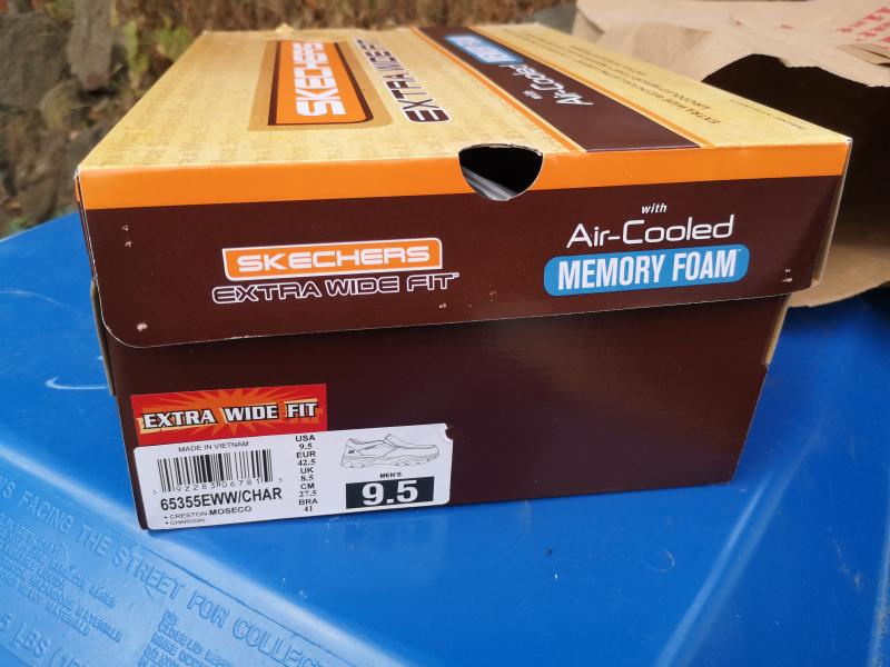 skechers creston moseco extra wide