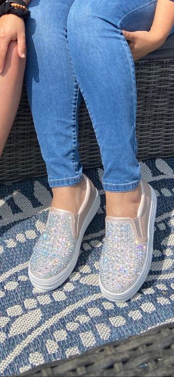 skechers eye candy