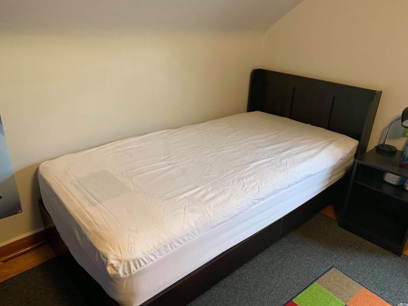 room essentials waterproof mattress pad