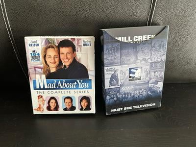 Mill Creek Mad About You: Ultimate Collection with Bonus Features