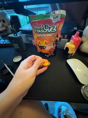 Customer reviews for Amos Peelerz Gummy Zombie, Halloween Gummy