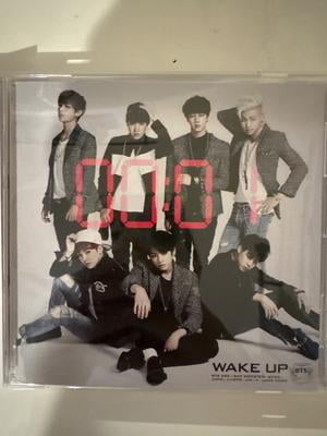 K-POP・アジア WAKE UP BTS BTS - Wake Up - Amazon.com Music
