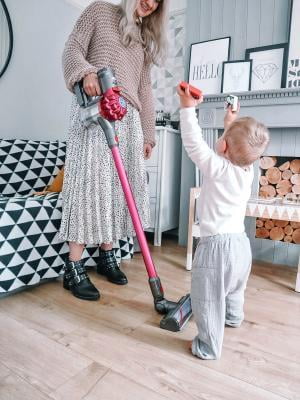 Dyson V7 Motorhead Origin Cordless Vacuum - Walmart.ca