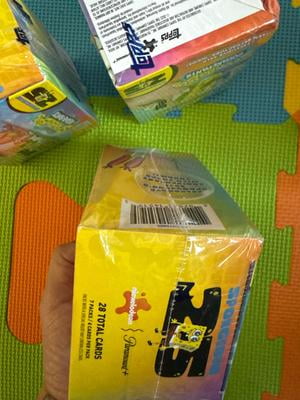 topps chrome spongebob booster box 4-Pocket Exo-Tec Zip Binder White Edition  Vault X US