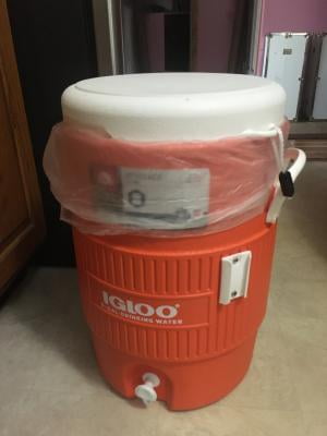 Igloo 5 Gallon Heavy-Duty Polyethylene Beverage Cooler Jug - Orange (18.9  LT capacity)