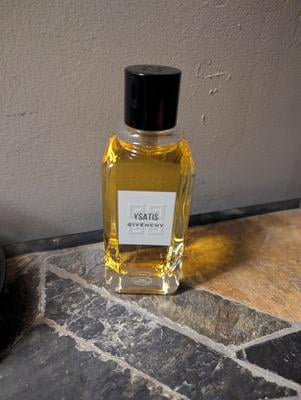 Givenchy Ysatis Irresistible Perfume Spray for Women, 3.3 Oz