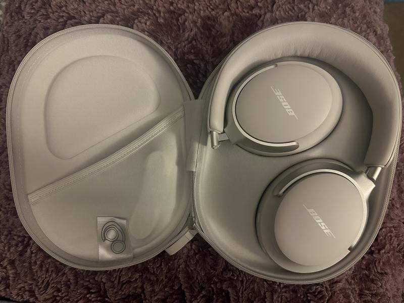 Bose, QuietComfort Ultra Headphones, Model BCQCU001, White Smoke