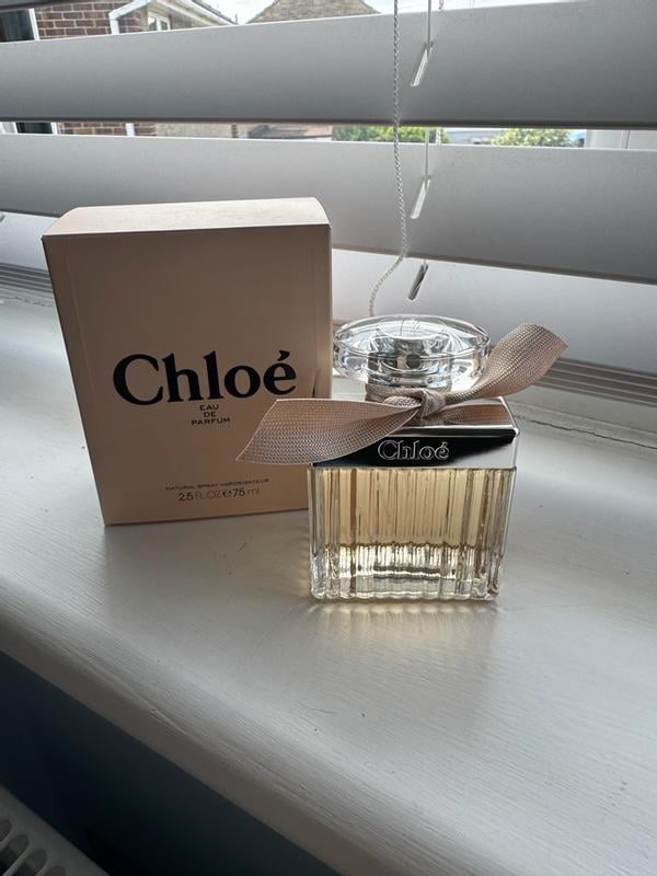 Chloe Signature Original Eau De Parfum Spray, 2.5 Oz (75 Ml