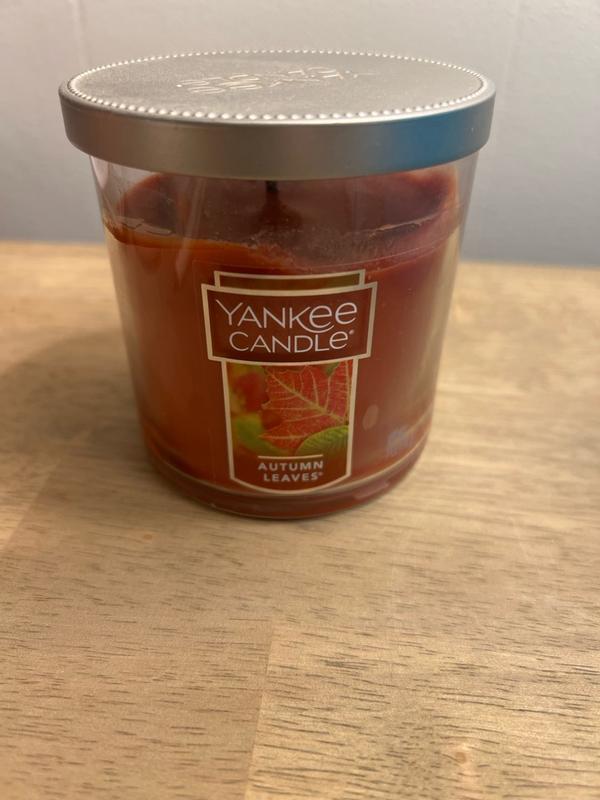 Customer reviews for Yankee Candle Small Tumbler Scented Single Wick Jar Candle, Autumn Leaves, 4.3 oz (Pack of 2)