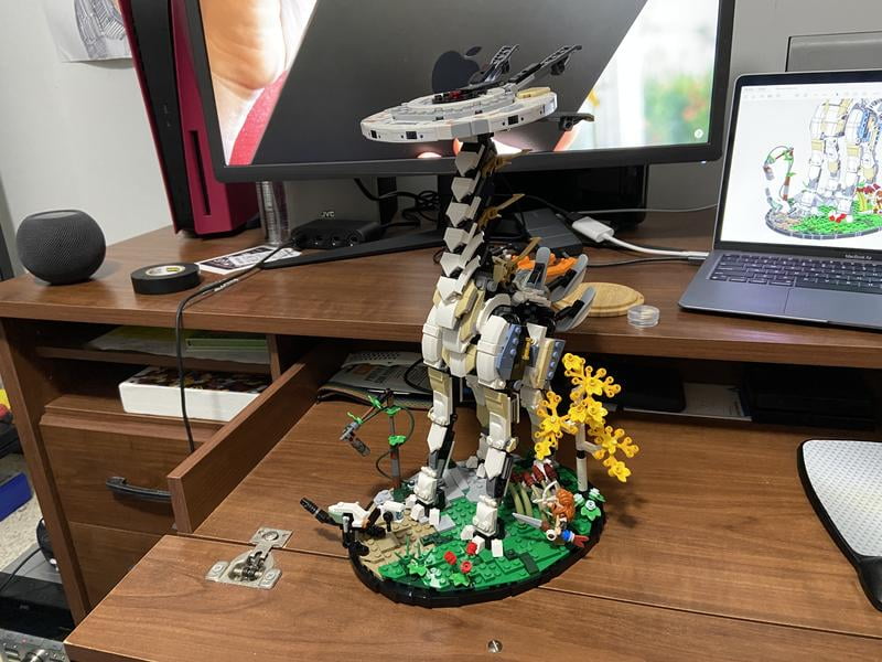 LEGO Horizon Forbidden West: Tallneck Escape 76989 Building Set