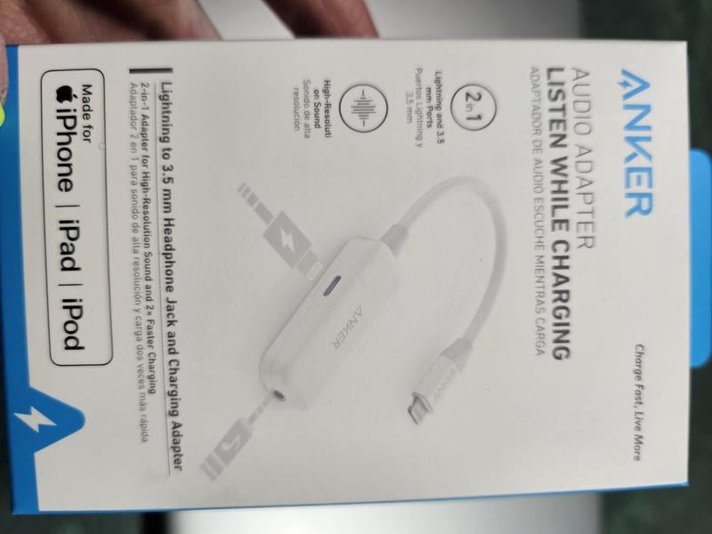 Anker Lightning to mm Headphone Jack and Charging Adapter