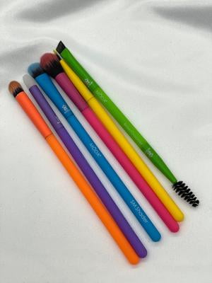 Customer reviews for Moda Brush Totally Electric 7pc Bright Eye