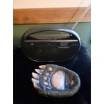 GPX Compact Portable AM/FM Radio with Aux-in, Digital Clock, and ...