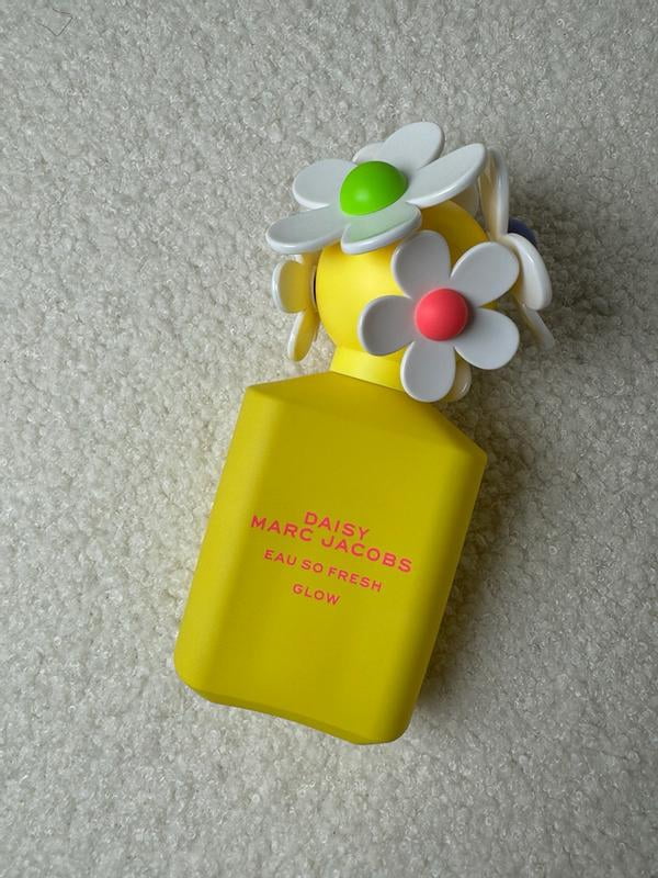 Marc Jacobs Ladies Daisy Eau So Fresh Glow EDT Spray 2.5 oz