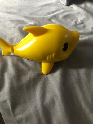 Baby Shark Sing And Swim Bath Toy Walmart : Robo Alive Junior Baby Shark Battery Powered Sing And Swim Bath Toy By Zuru Baby Shark Yellow Walmart Com Walmart Com / 1940 argentia road mississauga, on l5n 1p9.