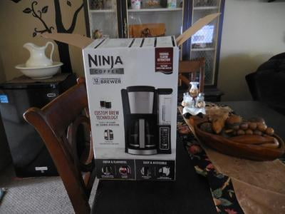  Ninja CE200 Cafetera programable de 12 tazas con depósito de 60  onzas y extracción térmica de sabor, negro (renovado) : Hogar y Cocina