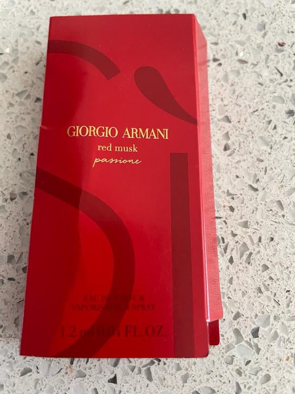 Giorgio Armani Sì Passione Red Musk Eau de Parfum 1.6 Fl. Oz / 50