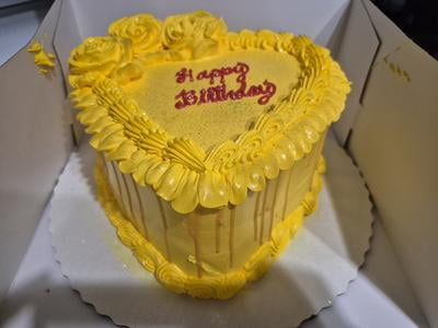 Yellow Floral Heart Cake - Walmart.com