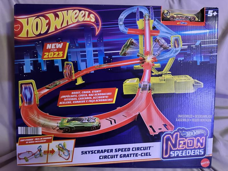 Customer reviews for Hot Wheels Track Set, Neon Speeders